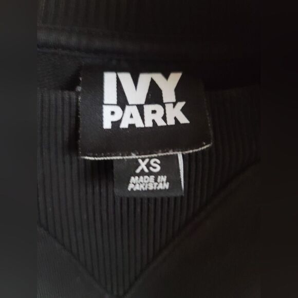 Ivy Park Logo Crewneck‎ Sweatshirt , Size XS - Picture 9 of 12